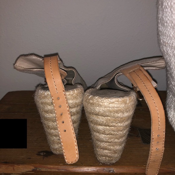 Seychelles Wedges! - Picture 4 of 7